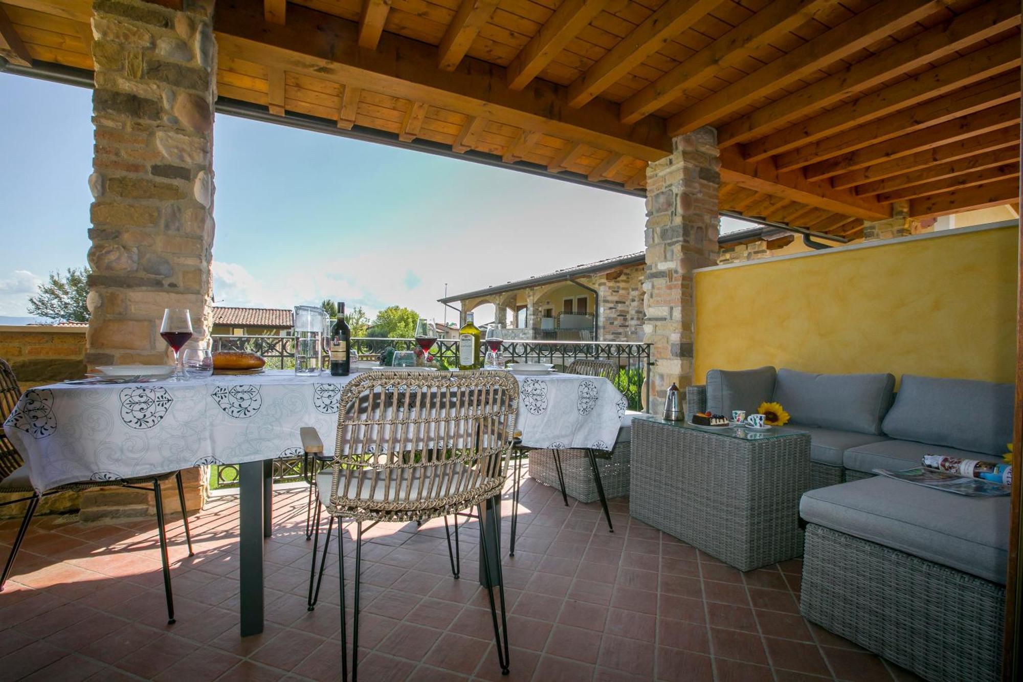 Casa Valtenesi Полпенаце дел Гарда Екстериор снимка